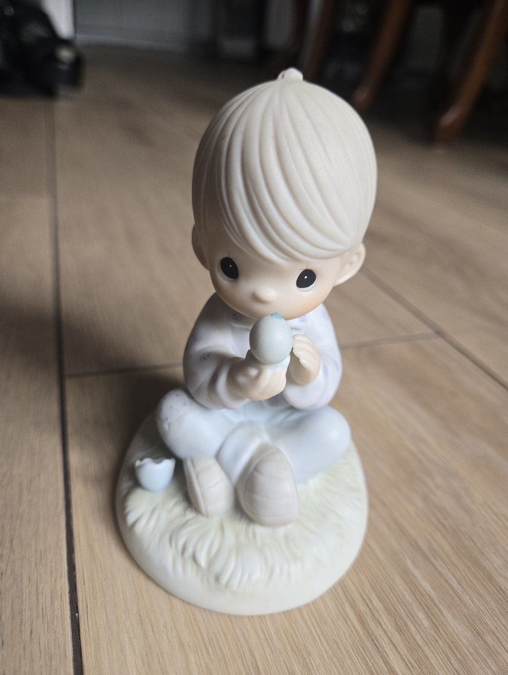 Precious Moments "I Believe in Miracles" Figurine
